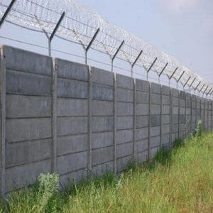 Precast Wall With GI Barbed Wire Fencing in Satara